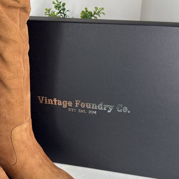 VINTAGE FOUNDRY CO.Maisie Thigh High, Almond Toe Boots, Size 7 - Picture 9 of 10